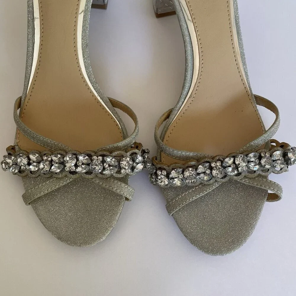Badgley Mischka Silver Sparkle and Crystals Rhinestone Sandals Block Heels US 8